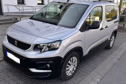 Peugeot Rifter 214.500 km 9.900 &euro; Langen 63225