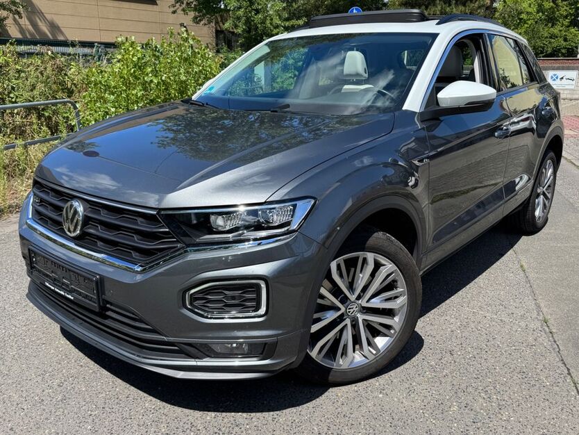 VW T-Roc 33.000 km 24.999 € Frankfurt am Main 65933