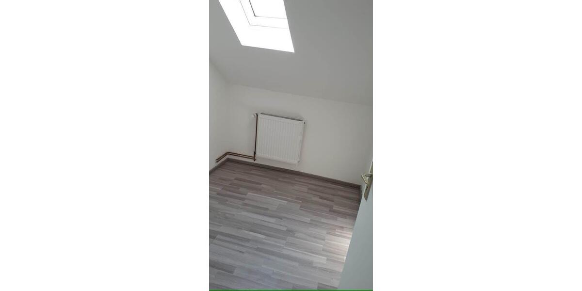 Etagenwohnung Wehrheim - 4 Zimmer, 75 m&sup2;, 700&euro; | Angebot:26312763