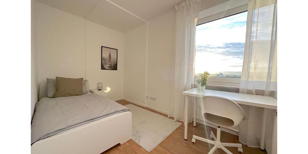 Ein Zimmer frei in großer 6-Zimmer-WG in Frankfurt am Main – Wasgaustraße 47! 1 zimmer