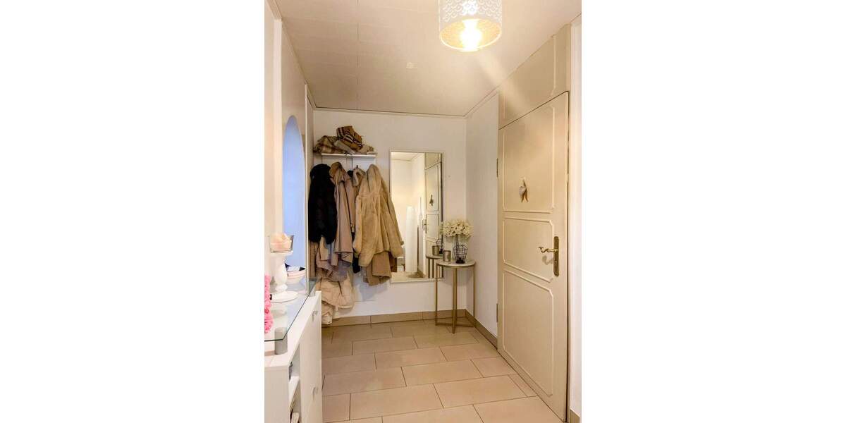 Etagenwohnung Frankfurt am Main Oberrad - 2 Zimmer, 62 m&sup2;, 264.000&euro; | Angebot:25661954