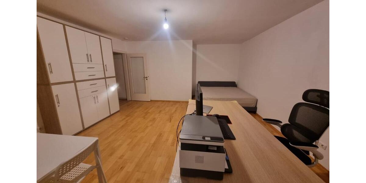 Etagenwohnung Frankfurt am Main Ginnheim - 1 Zimmer, 35 m&sup2;, 180.000&euro; | Angebot:27016009