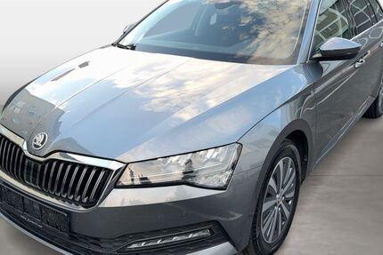 Skoda Superb 43.341 km 29.880 &euro; Frankfurt am Main 60528