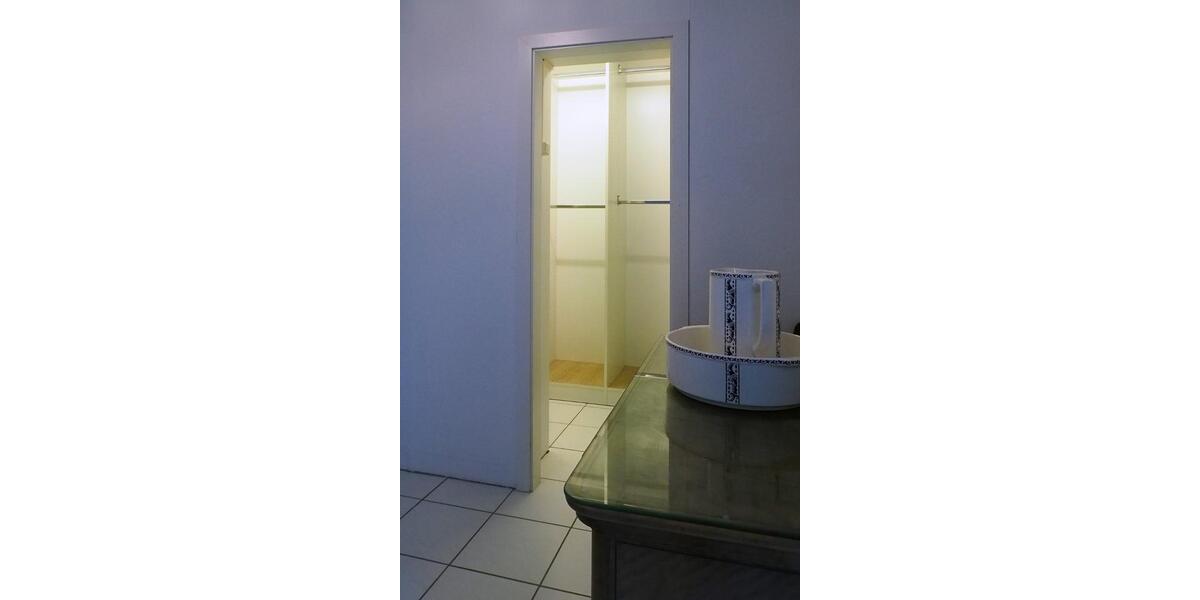 Doppelhaushälfte Griesheim - 4 Zimmer, 124 m&sup2;, 2.000&euro; | Angebot:25075972