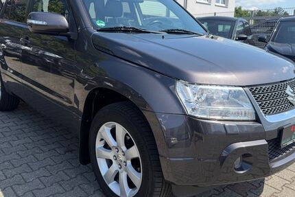 Suzuki Grand Vitara 82.376 km 13.899 &euro; Rödermark 63322