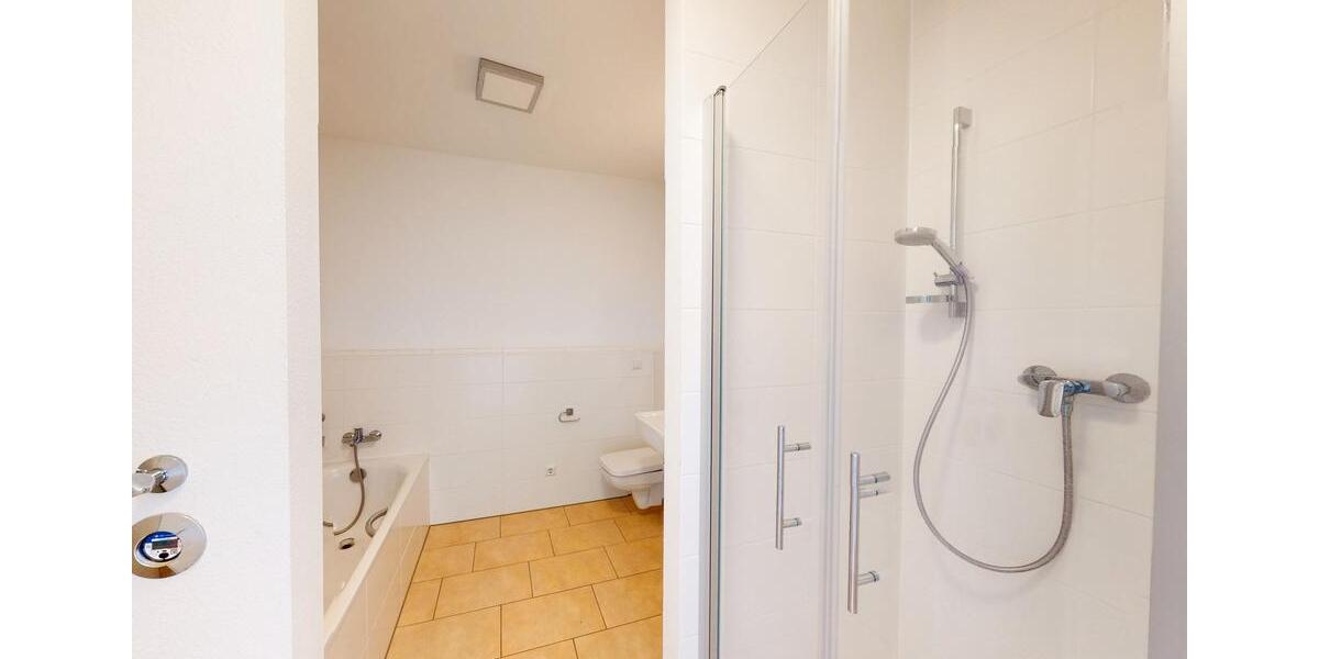 Einfamilienhaus Frankfurt am Main Nord-Ost - 2 Zimmer, 106 m&sup2;, 1.765&euro; | Angebot:26004724