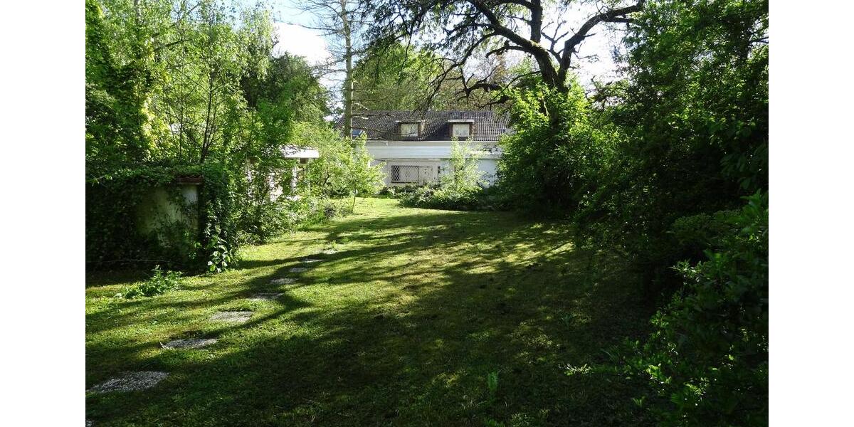 Einfamilienhaus Frankfurt am Main Sossenheim - 14 Zimmer, 320 m&sup2;, 1.850.000&euro; | Angebot:26044749
