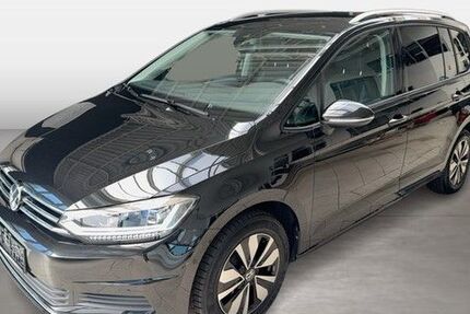 VW Touran 25.921 km 34.980 &euro; Frankfurt am Main 60528