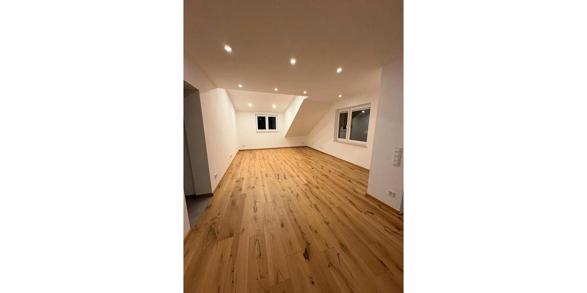 Dachgeschoßwohnung Eppstein - 3 Zimmer, 96 m&sup2;, 1.500&euro; | Angebot:26412907