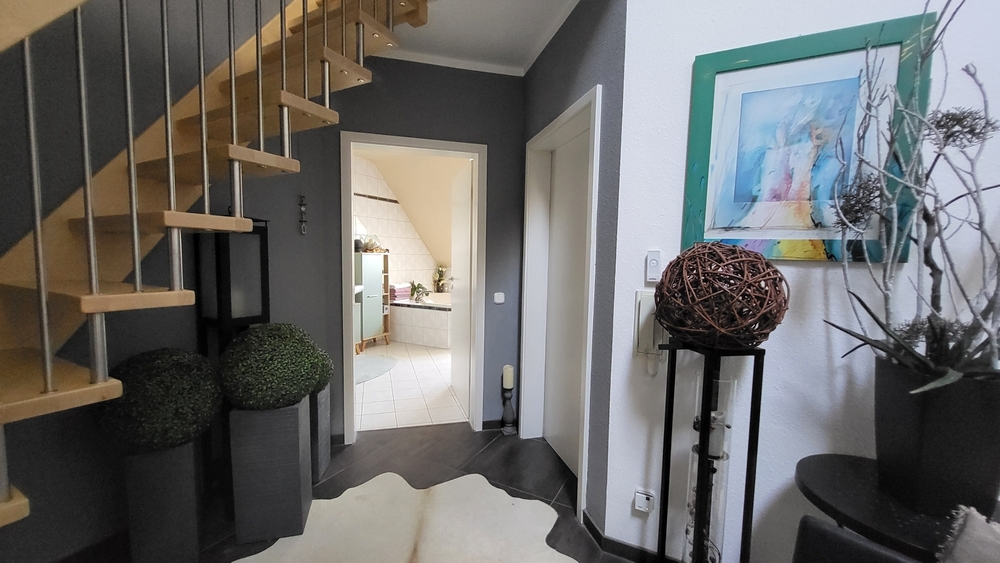 moderne DHH mit Einliegerwohnung im 