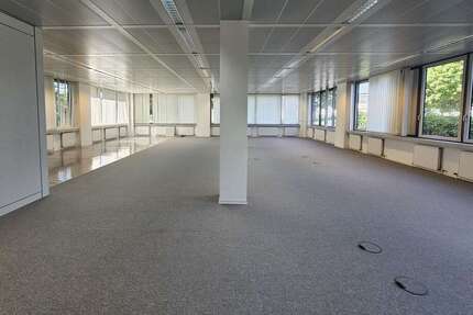 Gewerbeobjekt Frankfurt am Main Bonames - 6.990&euro; | Angebot:27126133