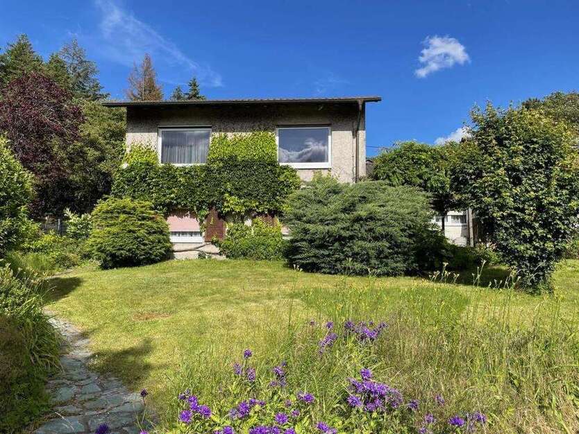 Haus zum Kaufen in Kelkheim 649.000 € 210 m²