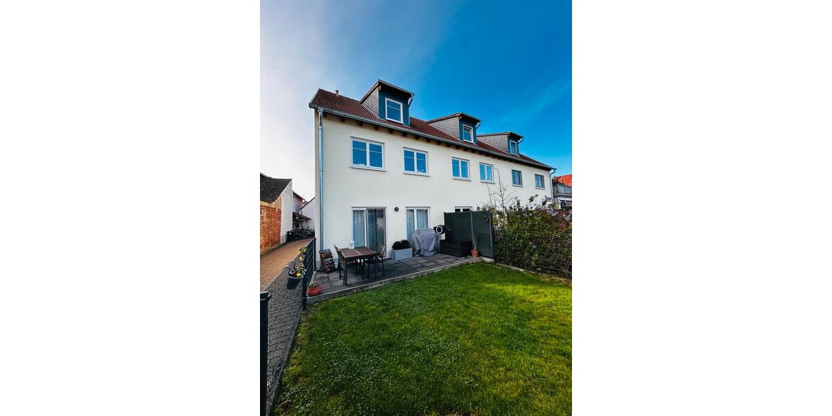 neuwertiges Reihenendhaus in ruhiger Lage zu verkaufen 5 zimmer