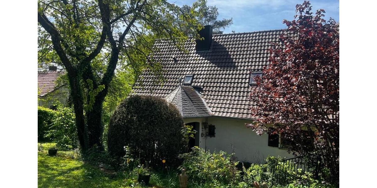 Einfamilienhaus mit großem Garten und Traumblick in Schonungen 6 zimmer