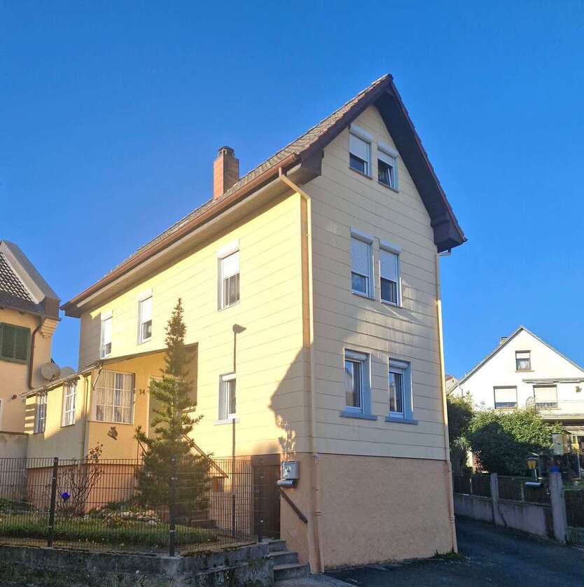 Haus zum Kaufen in Kronberg 890.000 € 99.09 m²