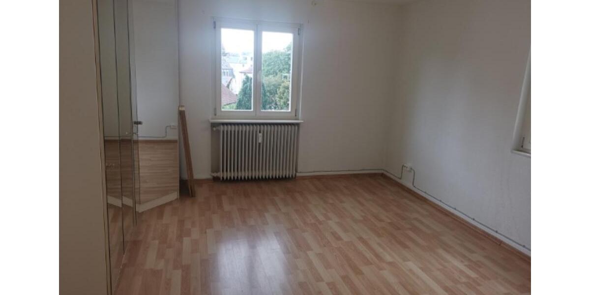 2ZW WOHNUNG ALTBAU WANNENBAD EBK WINTERGARTEN ZENTRALE LAGE FRIEDBERGER ANLAGE 15ECKE SANDWEGPFINGSTWEIDSTR PARK GEGENÜBER RUHIGE LAGE WOHNUNG GEHT NACH HINTEN ZUM GARTEN 2 zimmer
