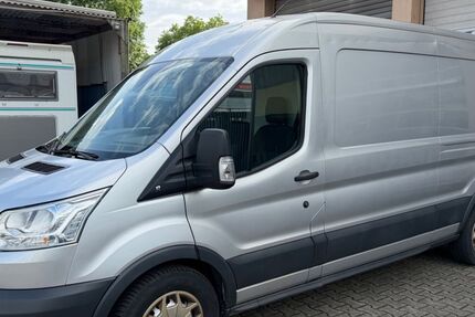Ford Transit 270.000 km 7.990 &euro; Frankfurt am Main 65933