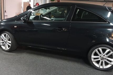 Opel Corsa 163.500 km 2.990 &euro; Rüsselsheim 65428
