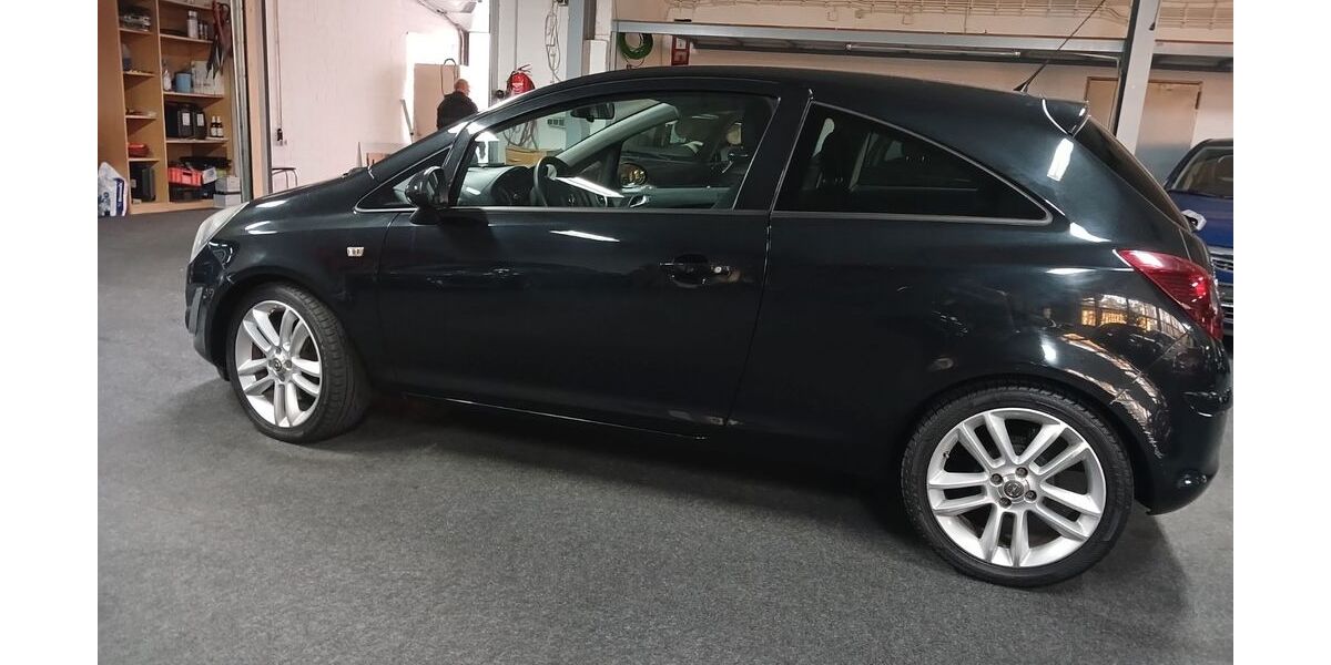 Opel Corsa 163.500 km 2.990 &euro; Rüsselsheim 65428