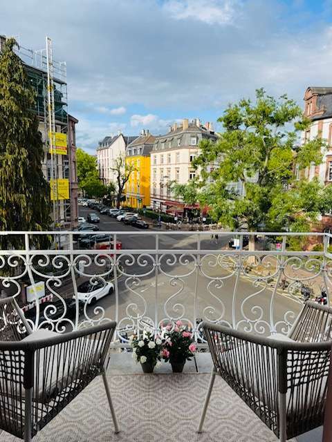 Wohnung zum Mieten in Frankfurt am Main 1.800 € 98 m²