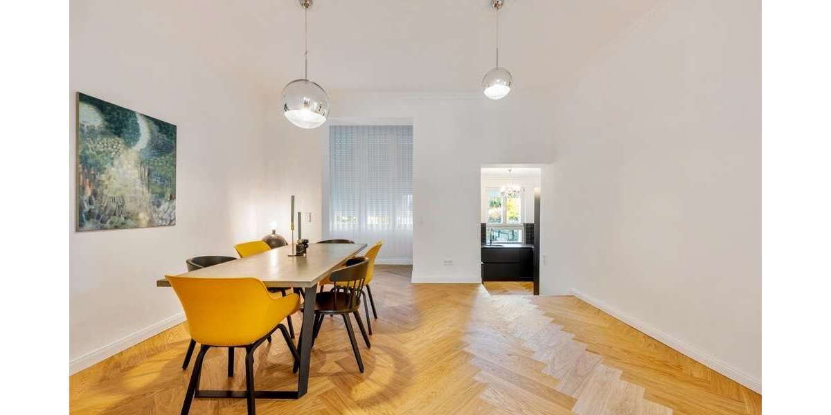 Haus zum Kaufen in Frankfurt am Main 1.650.000 € 215 m² 7 zimmer