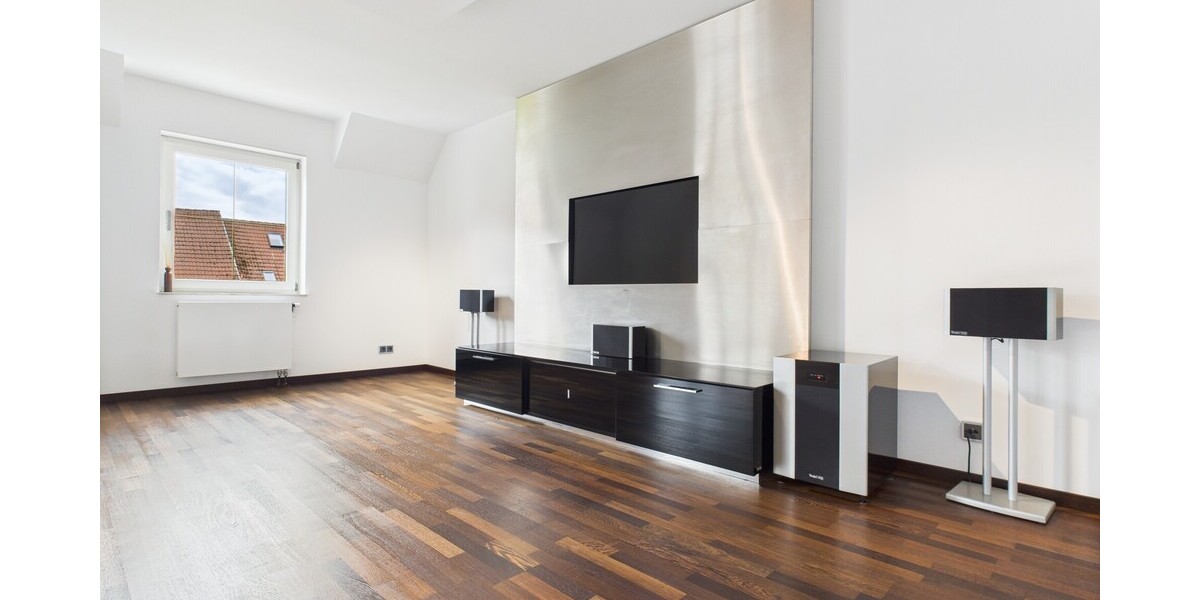 Penthouse mit Hauscharakter – 226 m² Wohnen über den Dächern von Petterweil - Maisonettenwohnung Karben | Angebot:26208798