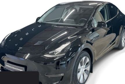 Tesla Model Y 40.783 km 40.600 &euro; Hanau 63457