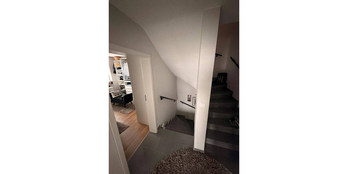 Doppelhaushälfte Bruchköbel - 6 Zimmer, 190 m&sup2;, 3.040&euro; | Angebot:26188724