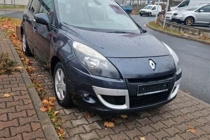 Renault Scenic 120.000 km 2.999 &euro; Raunheim 65479