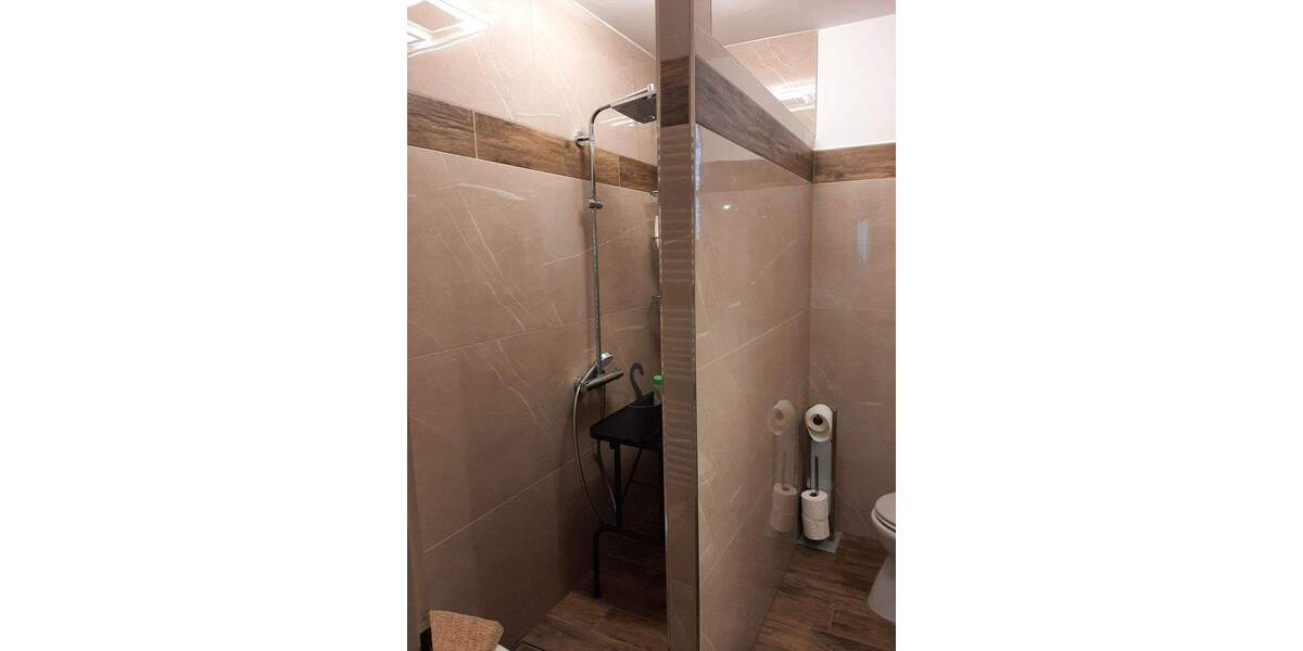 Einfamilienhaus Raunheim - 8 Zimmer, 270 m&sup2;, 670.000&euro; | Angebot:25751160