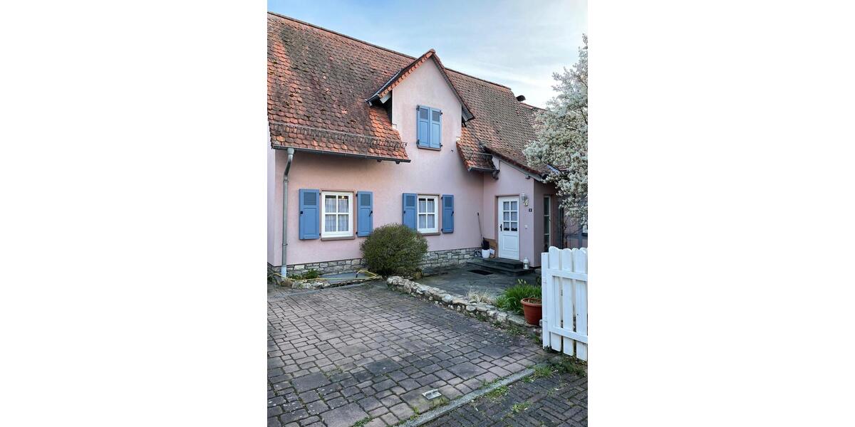 Haus zu vermieten in Friedrichsdorf Burgholzhausen 4 zimmer
