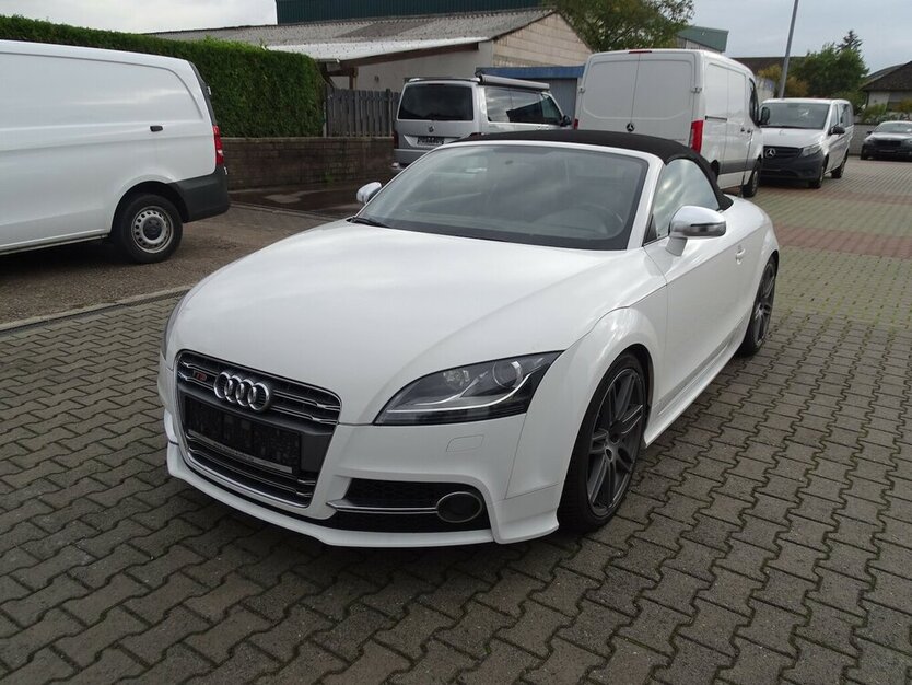 Audi TT 2.0 TFSI S Roadster quattro Klima, Navigation, 97.452 km 19.490 € Rodgau 63110