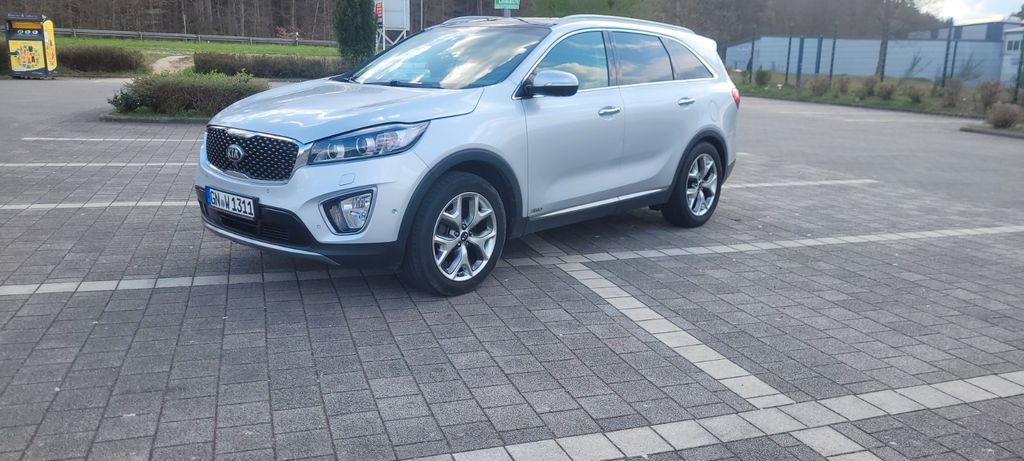 Kia Sorento 145.000 km 15.999 &euro; Hasselroth 62594