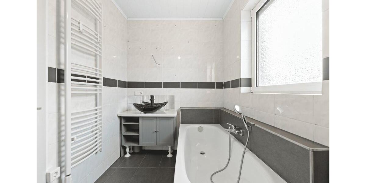 Maisonettenwohnung Bruchköbel - 6 Zimmer, 155 m&sup2;, 1.770&euro; | Angebot:26349282