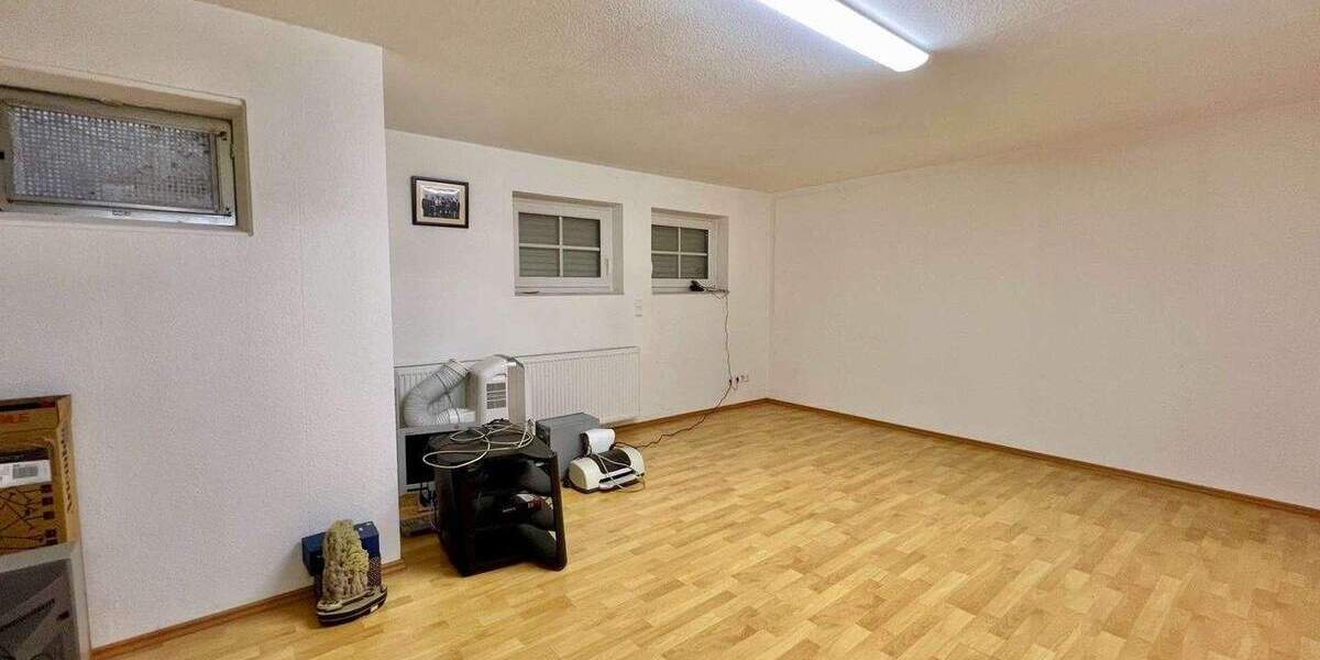 Einfamilienhaus Frankfurt am Main Berkersheim - 5 Zimmer, 181 m&sup2;, 1.095.000&euro; | Angebot:25706155