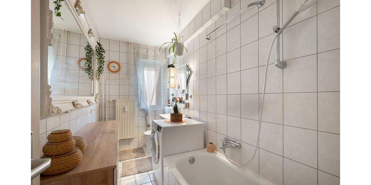 Etagenwohnung Frankfurt am Main Ostend - 3 Zimmer, 70 m&sup2;, 370.000&euro; | Angebot:25738495