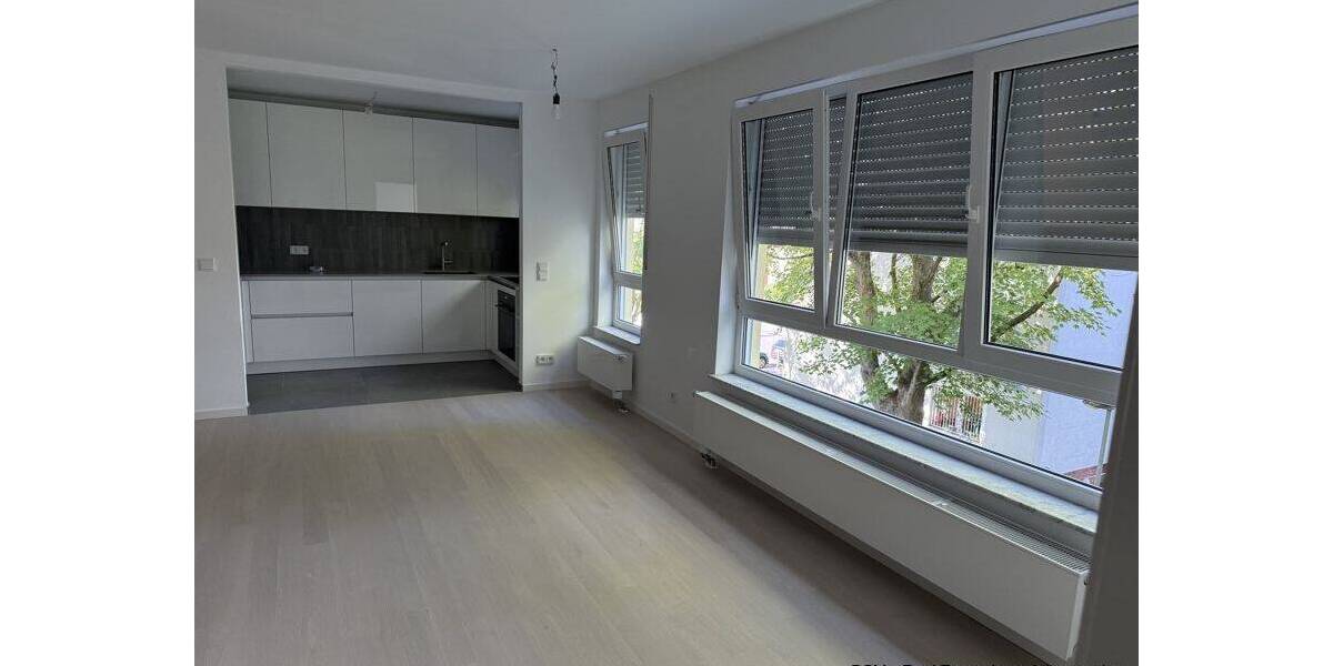 Etagenwohnung Dornbusch - 2 Zimmer, 65 m&sup2;, 1.390&euro; | Angebot:26886042