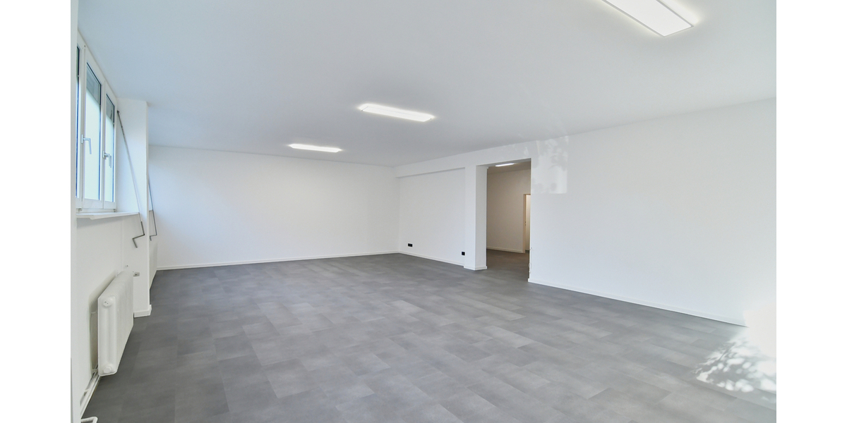 Ein bis drei Räume, Empfang, WC + Teeküche... frisch renoviert extra für Sie! - Gewerbeobjekt Frankfurt Gutleutviertel | Angebot:26339465
