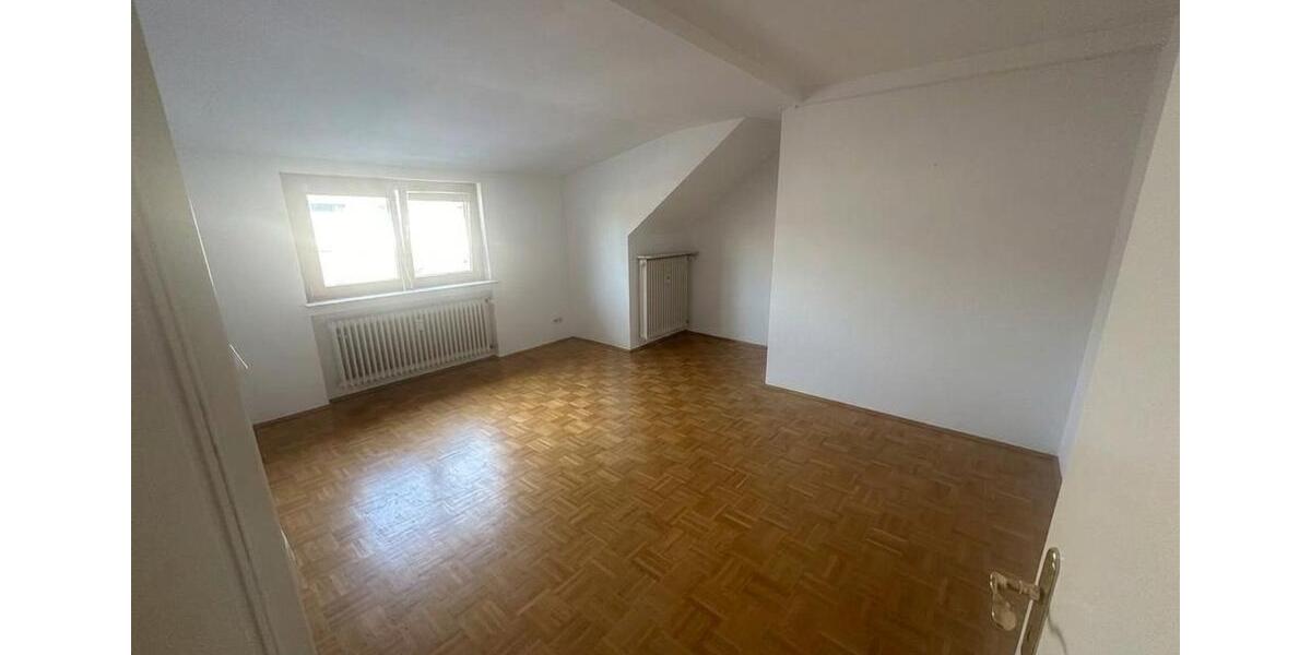 Etagenwohnung Frankfurt am Main Bonames - 3 Zimmer, 87 m&sup2;, 1.280&euro; | Angebot:26246327