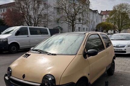 Renault Twingo 83.600 km 1.150 &euro; Flörsheim 65439