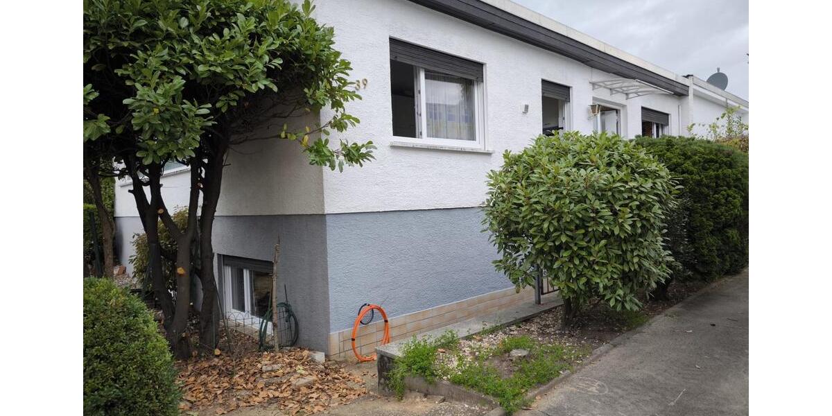 Bungalow zur Vermietung in Hanau Mittelbuchen 5 zimmer