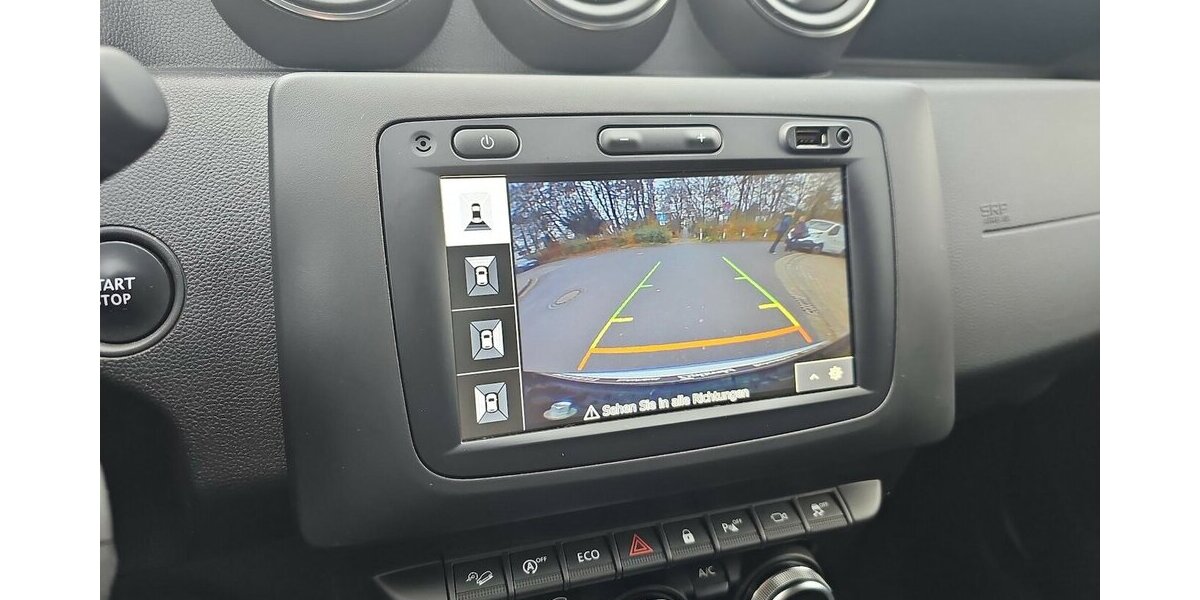 Dacia Duster II Celebration 4WD Rate 180,- 34.400 km 17.990 &euro; Schwalbach/Taunus 65824