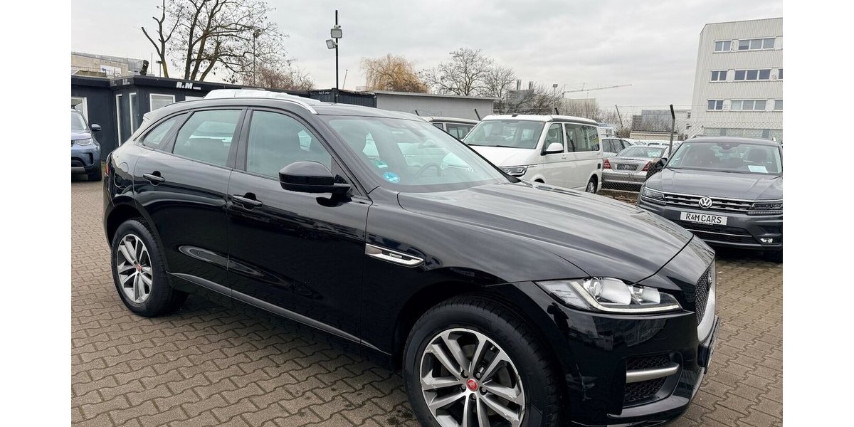 Jaguar F-Pace 2.0 R-Sport AWD 177KW 142.010 km 17.999 &euro; Frankfurt 60386