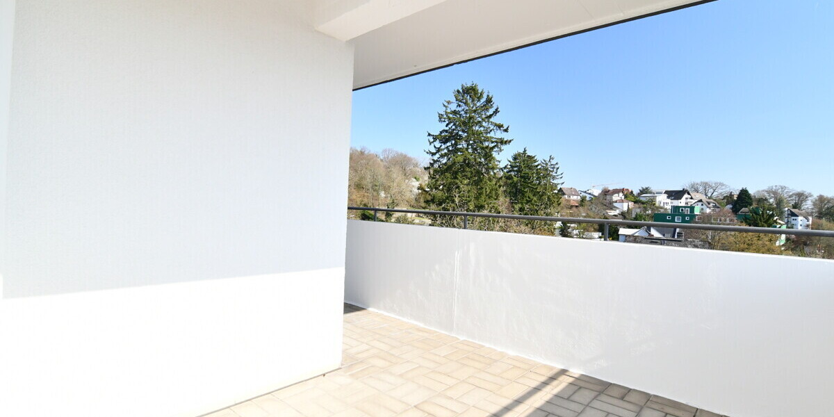 RESERVIERT! Top geschnittene 4 Zi Whg mit Lift nahe dem Kurpark - Etagenwohnung Bad Soden am Taunus | Angebot:26987424