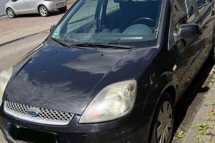 Ford Fiesta 156.000 km 1.900 &euro; Hattersheim 65795
