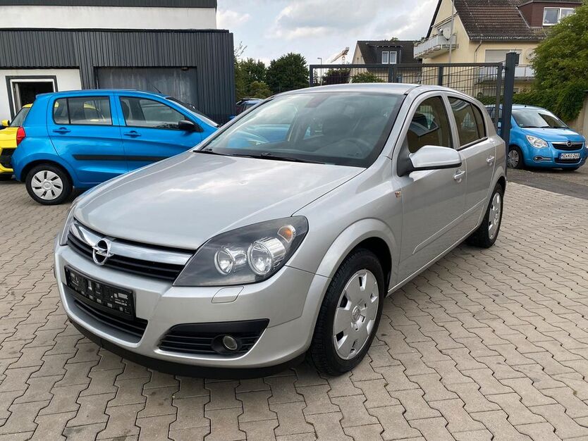 Opel Astra 96.497 km 4.300 € Wiesbaden 65201