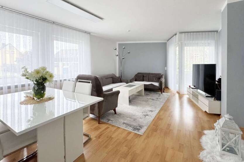Wohnung zum Kaufen in Friedrichsdorf 338.000 € 76 m²