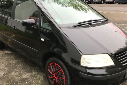 VW Sharan 245.000 km 1.400 &euro; Frankfurt 65936