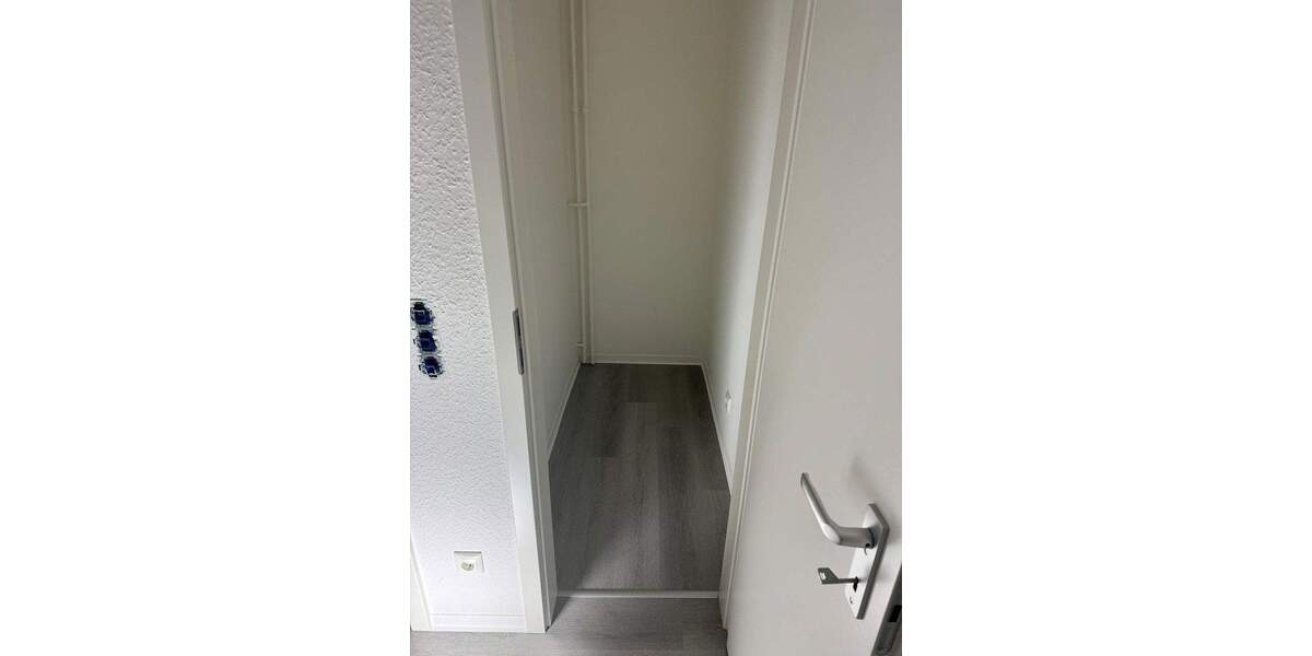 Etagenwohnung Hochheim am Main Hochheim - 2 Zimmer, 65 m&sup2;, 990&euro; | Angebot:25841230