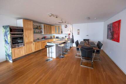 Wohnung Offenbach am Main Bieberer Berg - 3 Zimmer, 112 m&sup2;, 2.500&euro; | Angebot:25737629